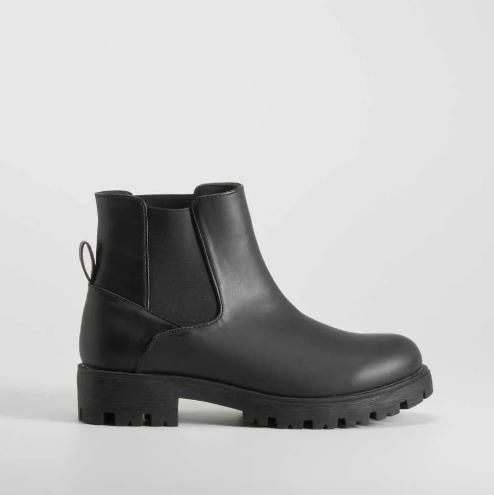 Botín plano chelsea negro OH GIRL