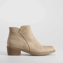 Botín tacón campero beige PICCOLA PIU