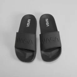 Chancla negra NASA