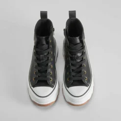 Deportiva alta chunky negra NYC