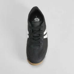 Deportiva casual color negro NYC