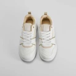Deportiva casual oro NYC