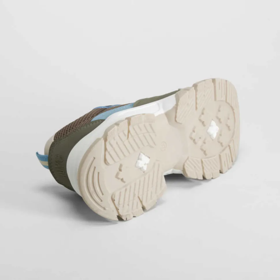 Deportiva chunky marrón NYC