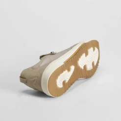 Deportiva cremallera lateral beige SENDA ROAD