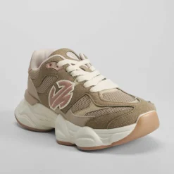 Deportiva jogging casual verde NYC