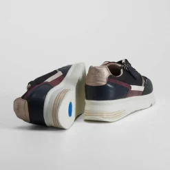 Deportiva multicolor negra COMFEET