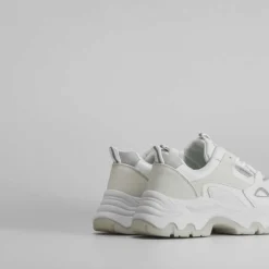 Deportiva plataforma chunky blanca NYC