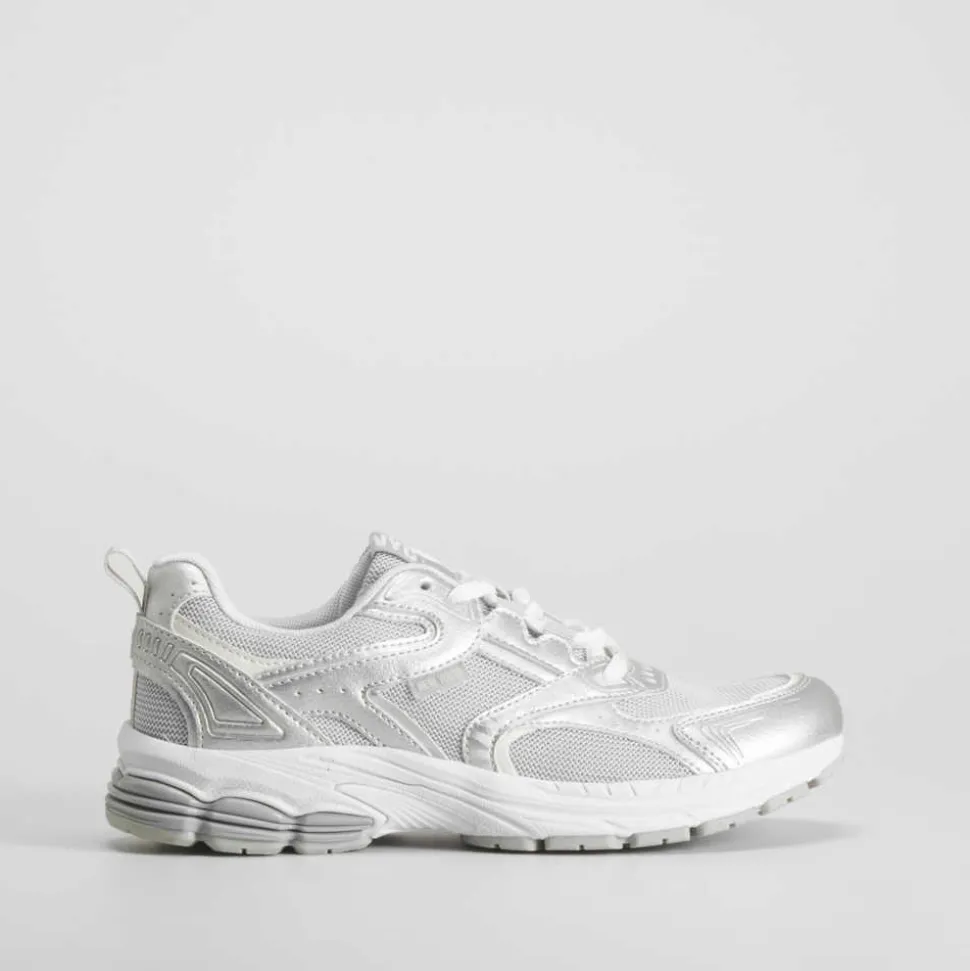 Deportiva running mesh plata NYC