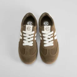 Deportiva sneaker suela caramelo marrón NYC