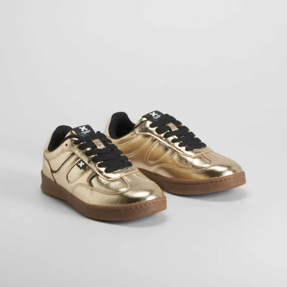 Deportiva sneaker suela caramelo oro NYC