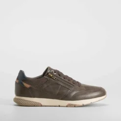 Deportiva urbana cremallera marrón COMFEET