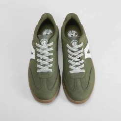 Deportiva urbana kaki NYC