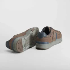 Deportiva urbana marrón oscuro SENDA ROAD