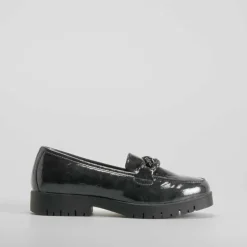 Mocasín cadena charol negro COMFEET