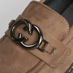 Mocasín plano marrón con estribo PICCOLA PIU