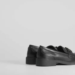 Mocasín plano negro con estribo PICCOLA PIU