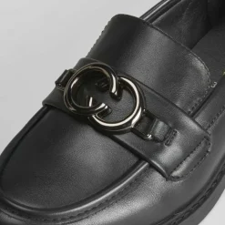 Mocasín plano negro con estribo PICCOLA PIU