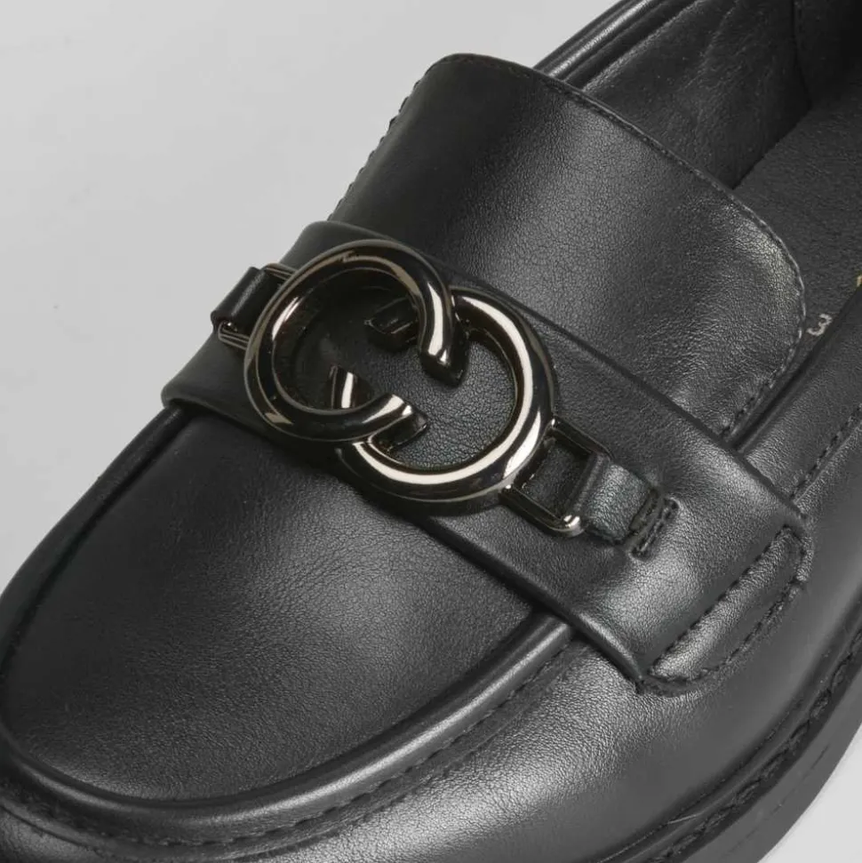 Mocasín plano negro con estribo PICCOLA PIU