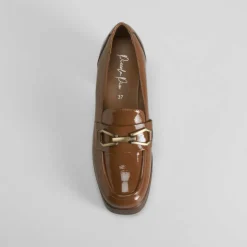 Mocasín tacón plataforma charol beige PICCOLA PIU