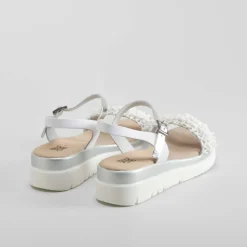 Sandalia blanca de piel OH GIRL