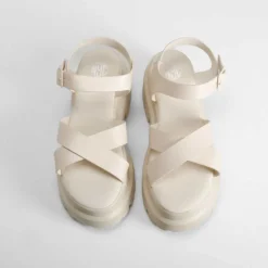 Sandalia cruzada chunky blanca NYC