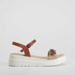 Sandalia cuña de piel abalorios multicolor OH GIRL