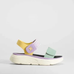 Sandalia cuña tiras perfos multicolor XTI