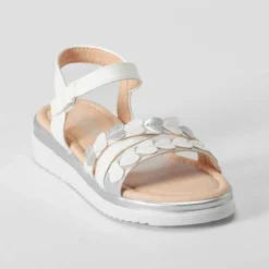 Sandalia de tiras con corazones blanca OH GIRL