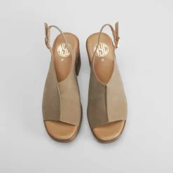 Sandalia tacón plataforma beige NYC