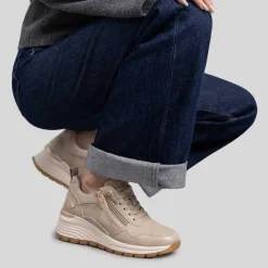 Sneaker cuña beige REFRESH