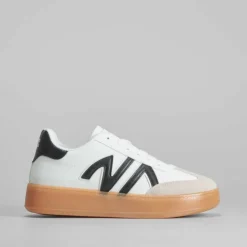 Sneaker retro blanco NYC