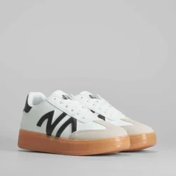 Sneaker retro blanco NYC