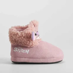 Zapatilla casa bota rosa STITCH