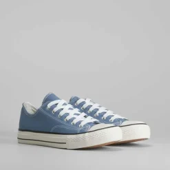 Zapatilla de lona basic azul NYC