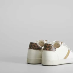Zapatilla urbana D BLOMMIE blanca GEOX