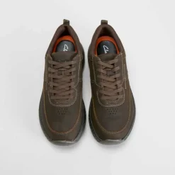Zapatilla urbana marrón CLARKS