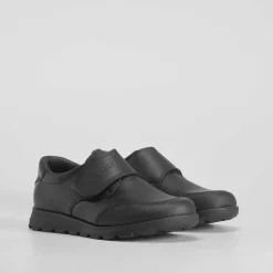 Zapato colegial de piel negro PABLOSKY