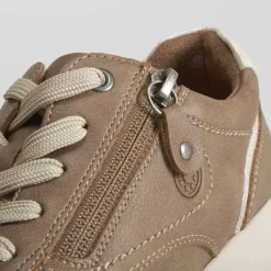 Zapato deportivo beige RELIFE